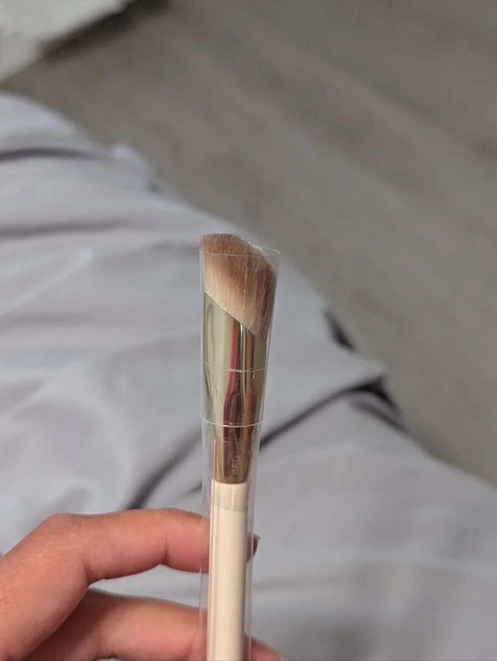 Rare Beauty Liquid Touch Brush NWT!